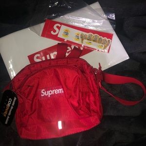 Supreme s.s 19 shoulder bag brand new